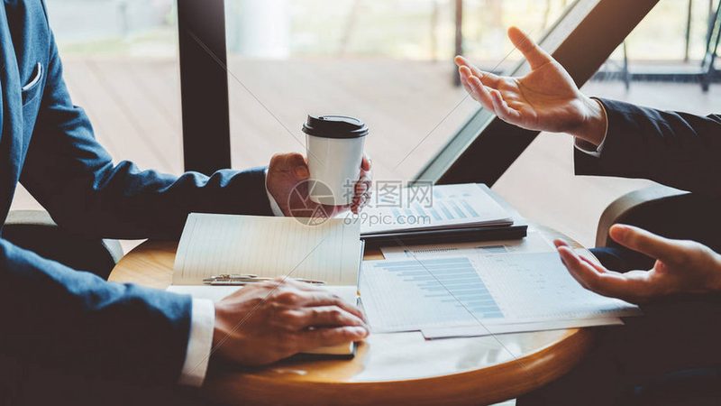 上市辅导备案券商报价：揭秘企业上市前的关键一步